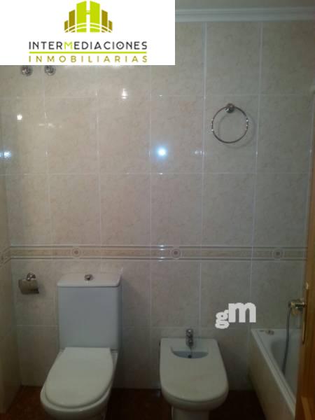 For sale of flat in Albacete