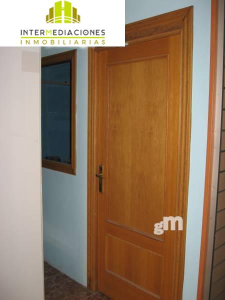 For rent of commercial in Albacete