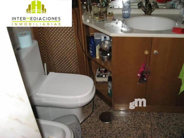 For sale of flat in Albacete