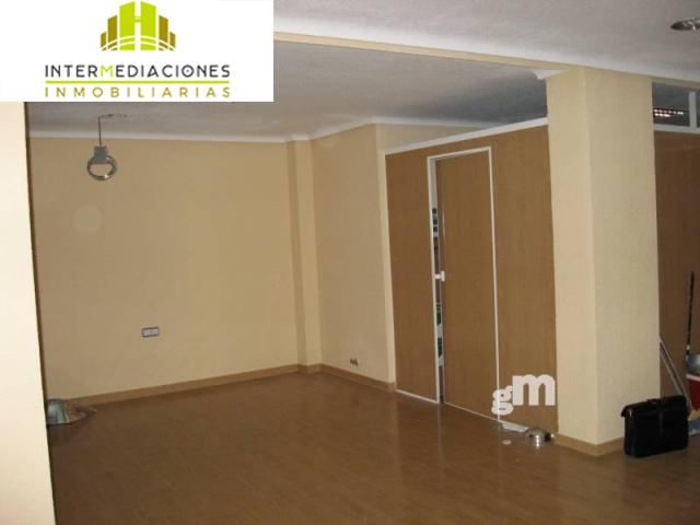 For rent of commercial in Albacete