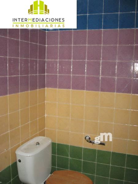 For rent of commercial in Albacete