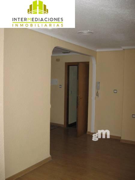 For rent of commercial in Albacete