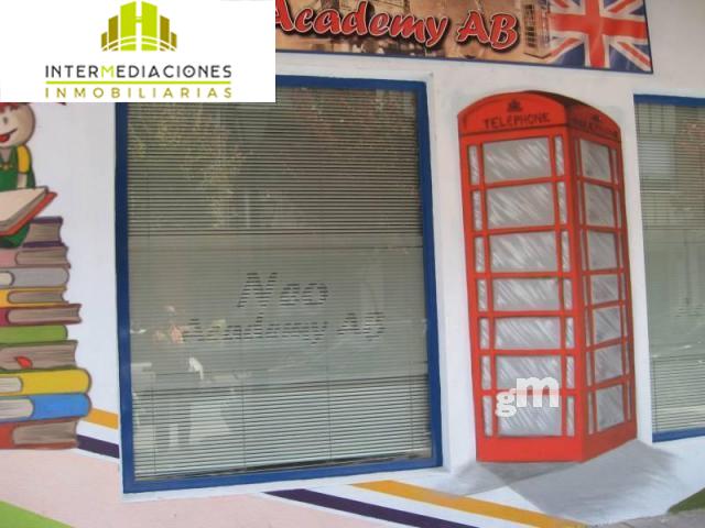 For sale of commercial in Albacete