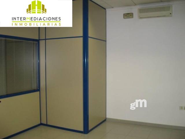 For sale of commercial in Albacete