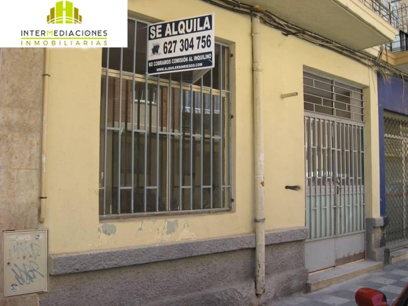 For rent of commercial in Albacete