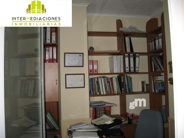 For sale of office in Albacete