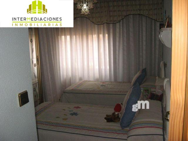 For sale of flat in Albacete
