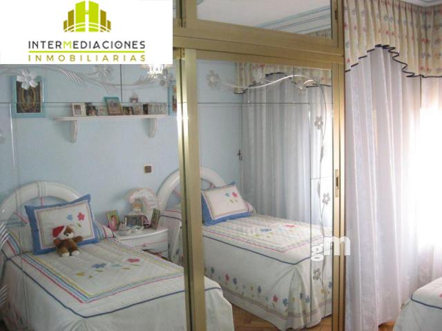 For sale of flat in Albacete