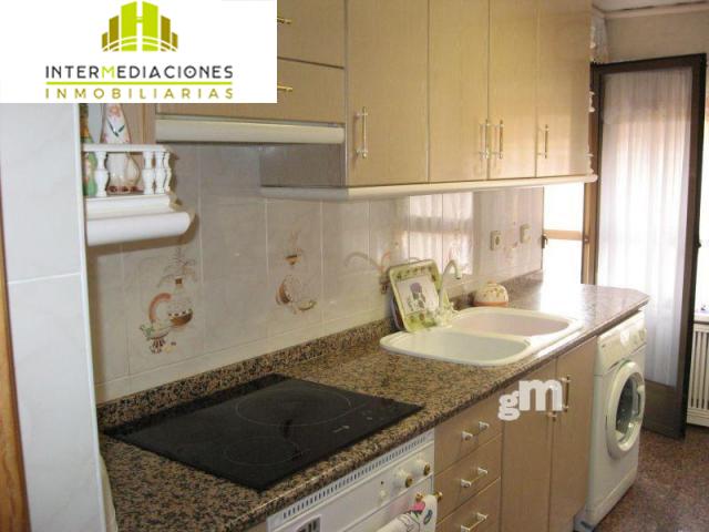 For sale of flat in Albacete