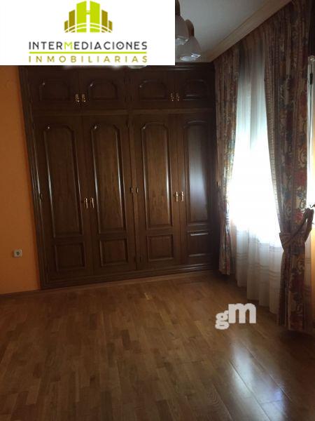 For sale of flat in Albacete