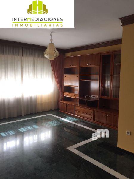 For sale of flat in Albacete