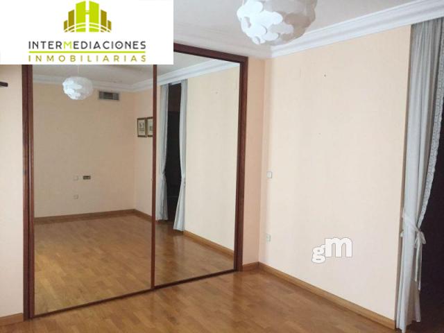 For sale of flat in Albacete