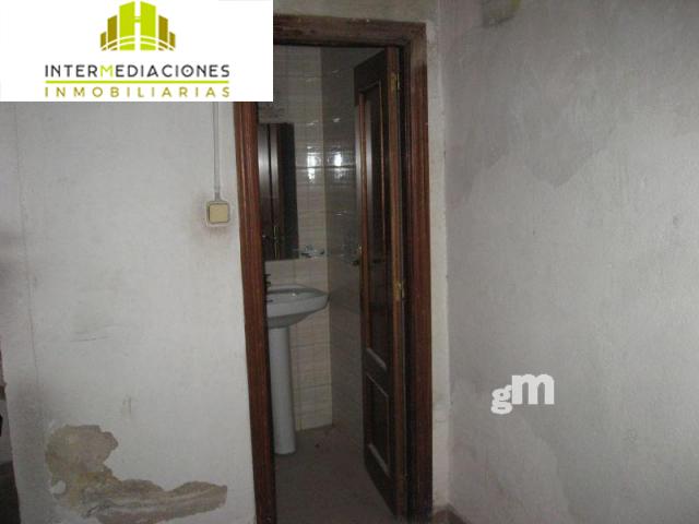 For rent of commercial in Albacete