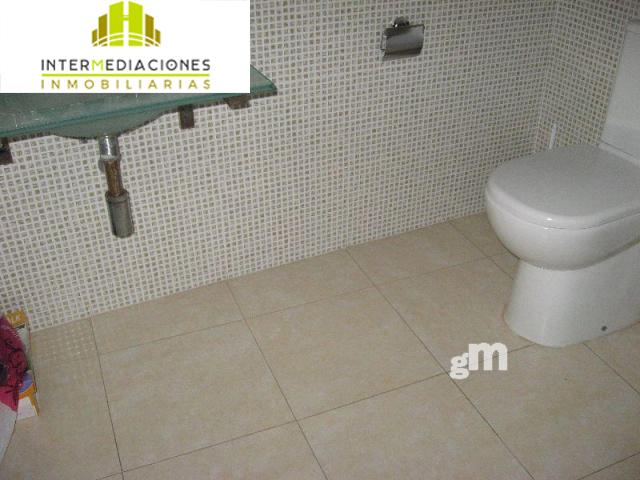 For rent of commercial in Albacete