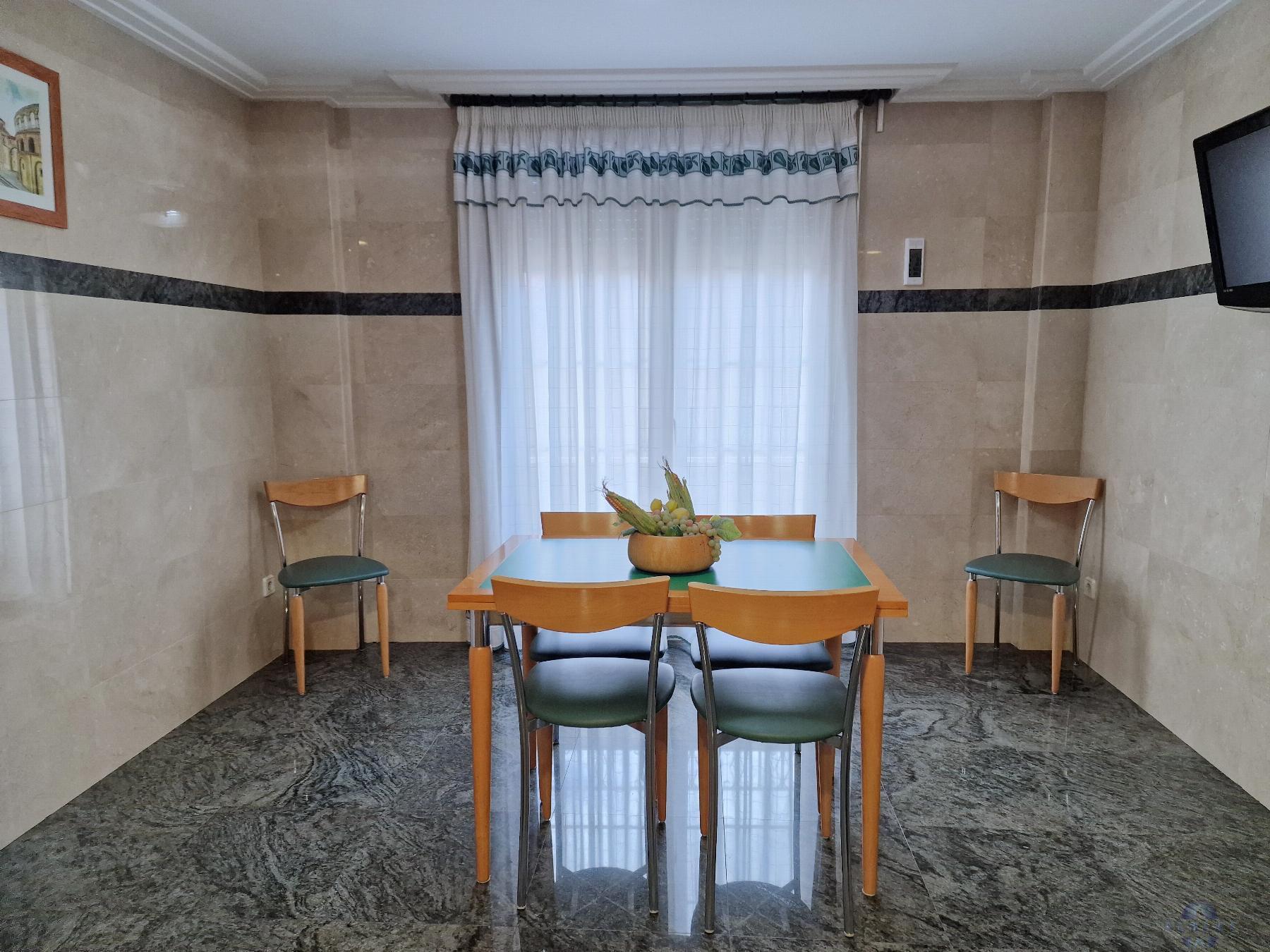 Venta de casa en Novelda