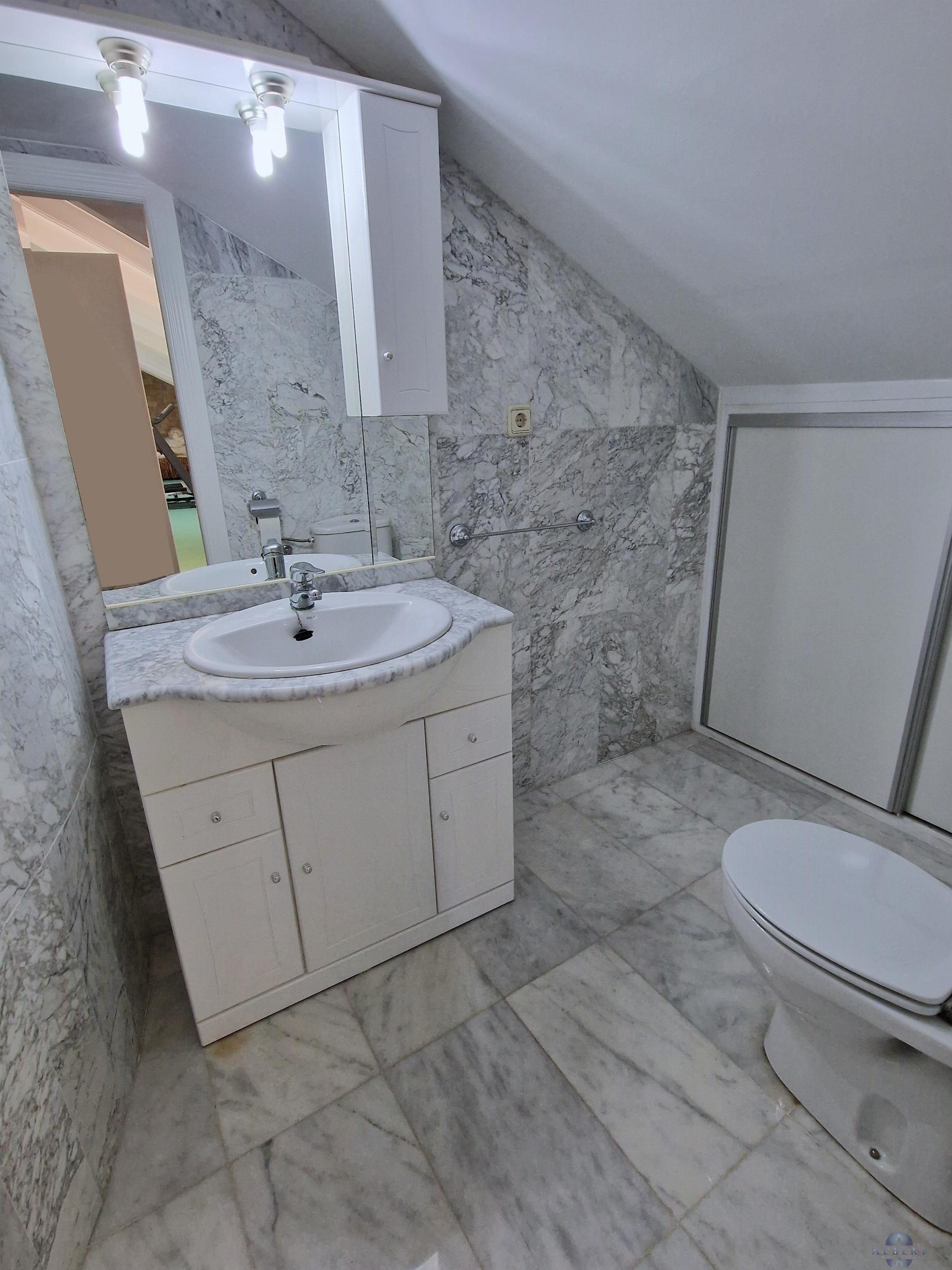 Venta de casa en Novelda