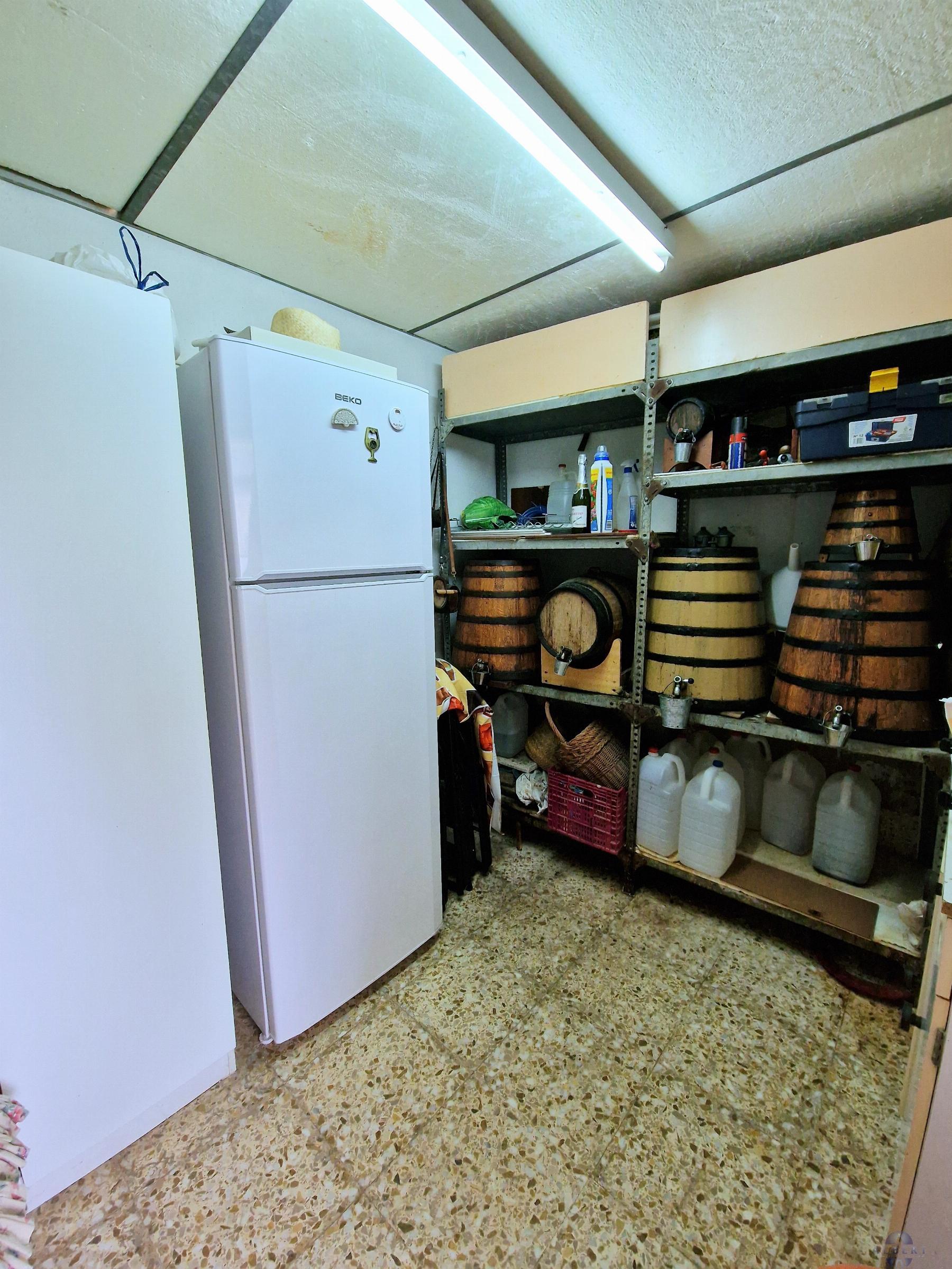 For sale of house in Monóvar-Monòver