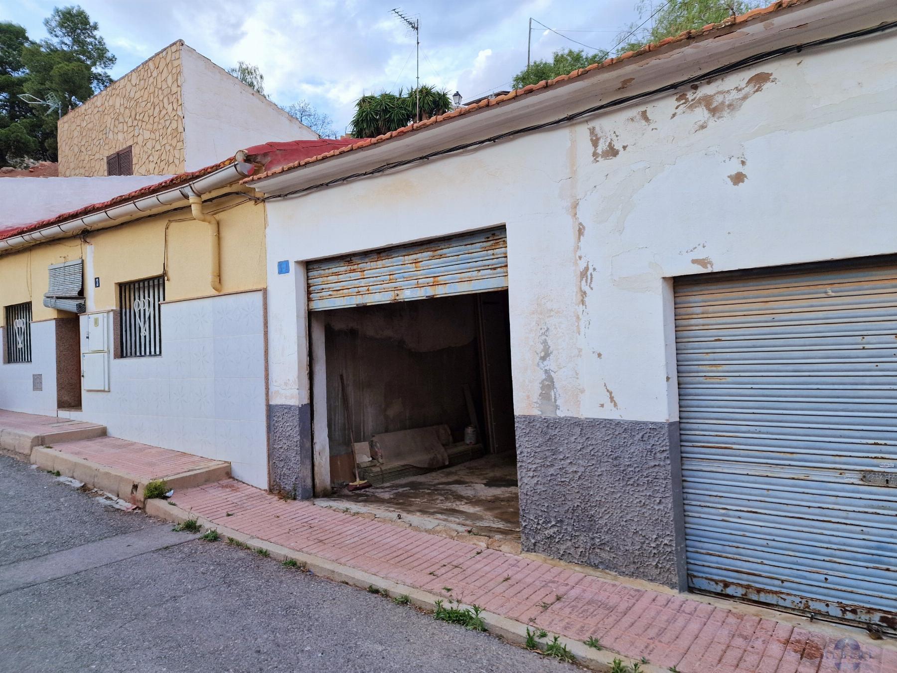Venta de local comercial en Monóvar-Monòver