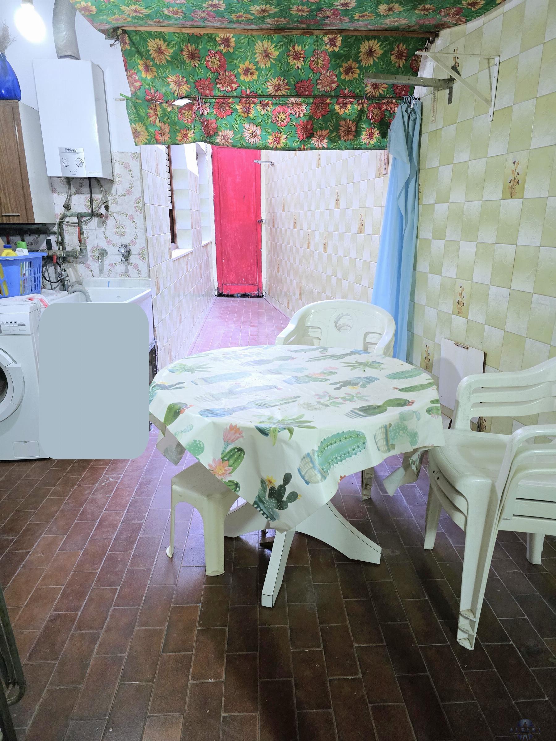 For sale of flat in Novelda