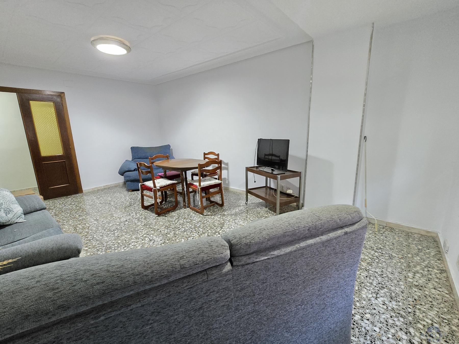 For sale of flat in Novelda