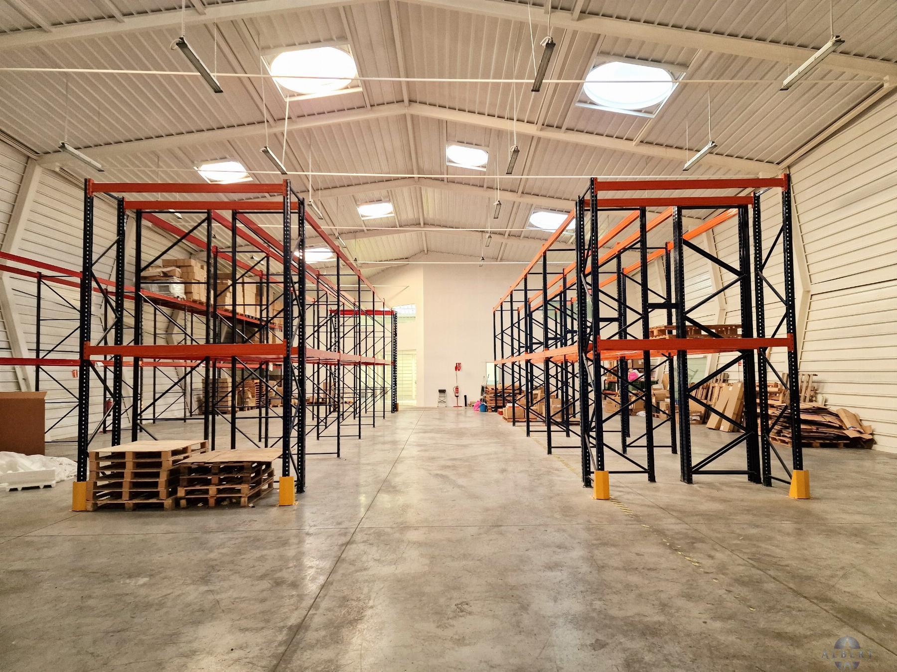 Venta de nave industrial en Monóvar-Monòver