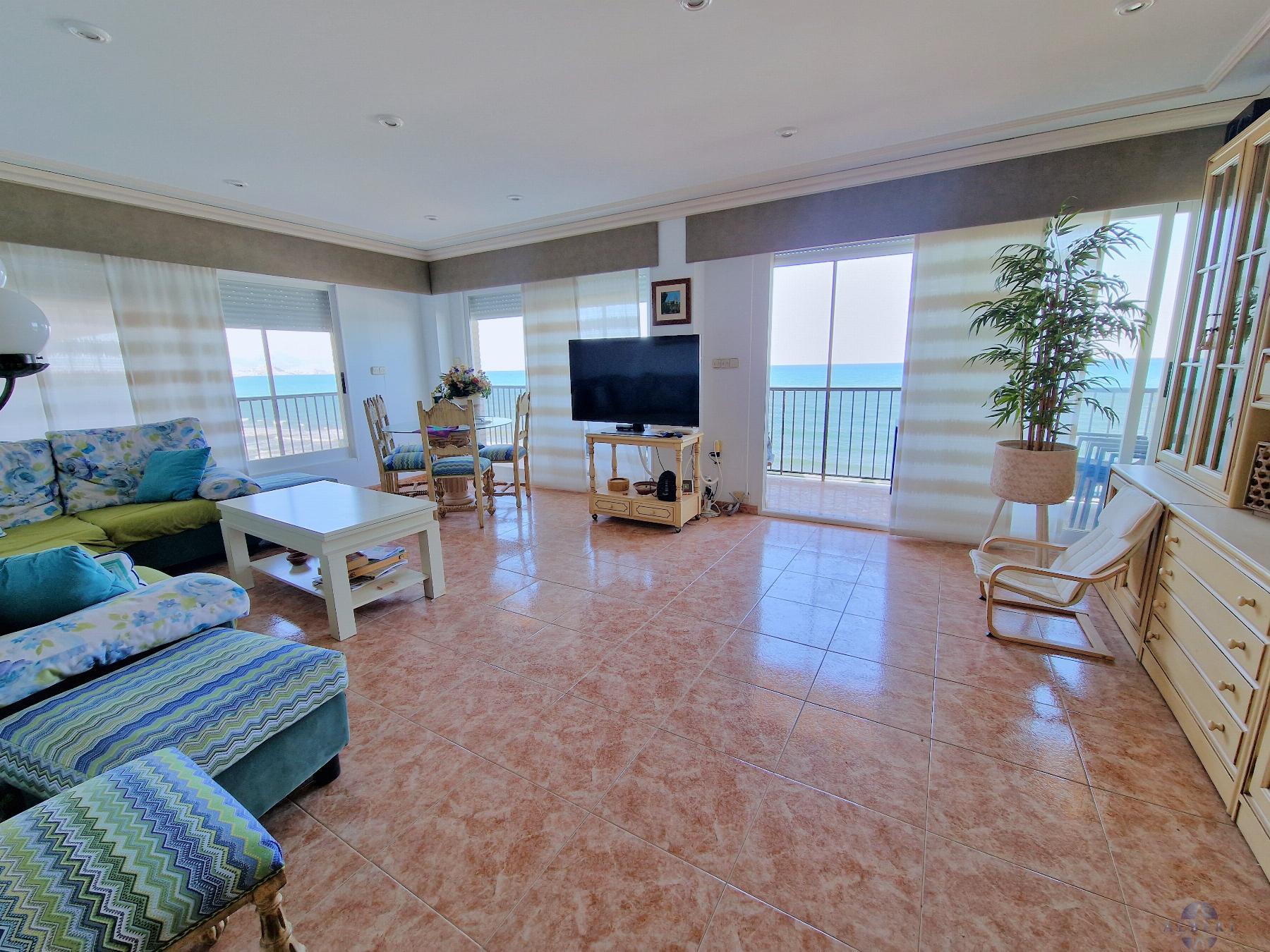 For sale of apartment in Elche-Elx