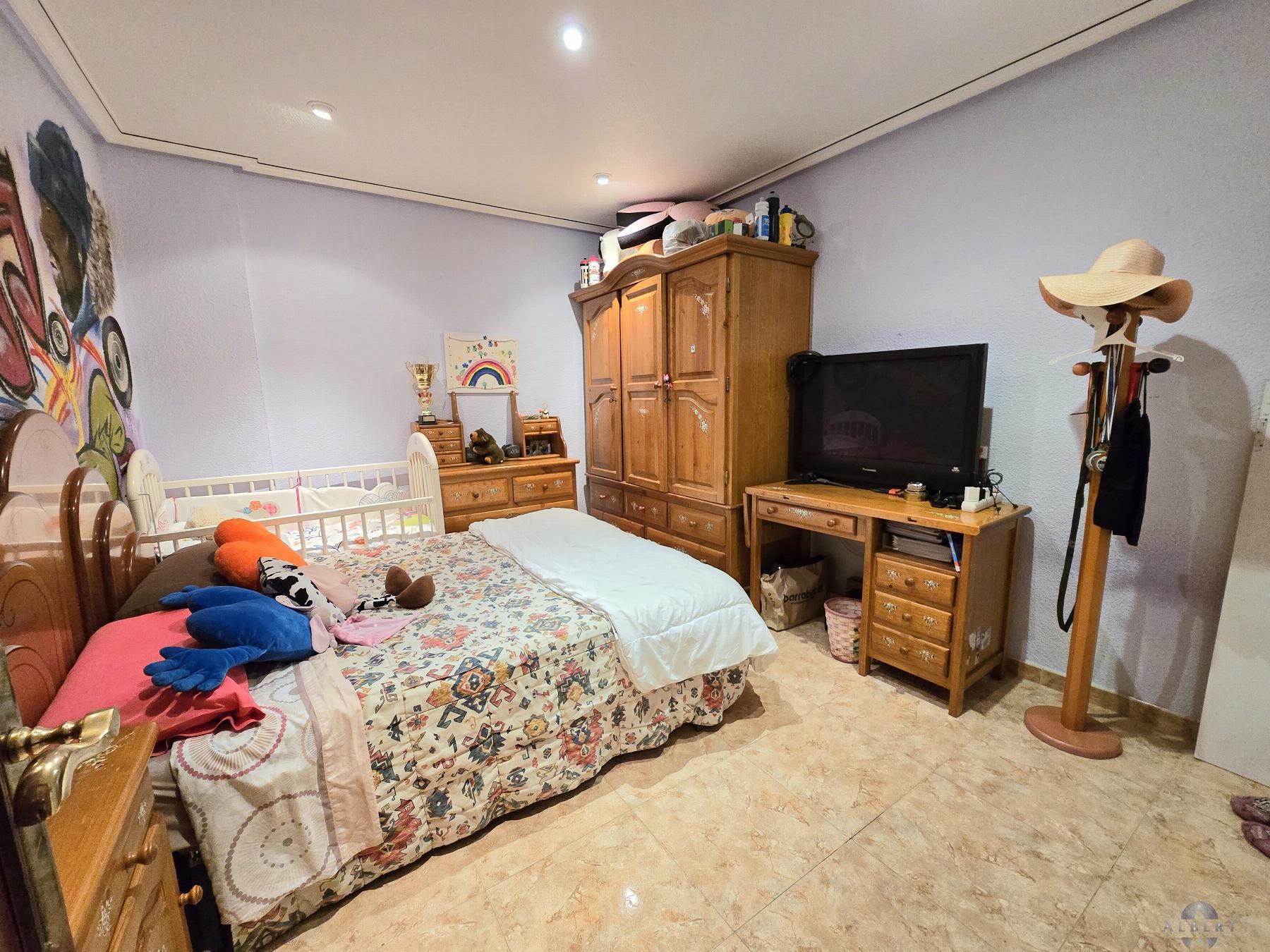 For sale of flat in Novelda