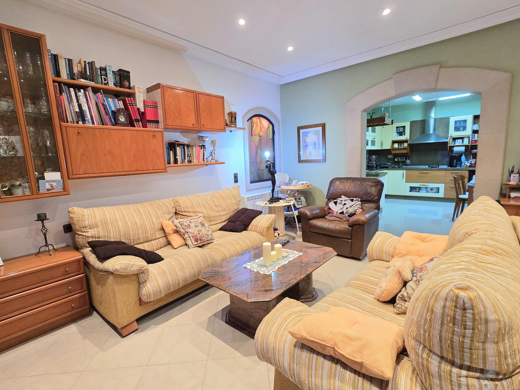 For sale of flat in Novelda