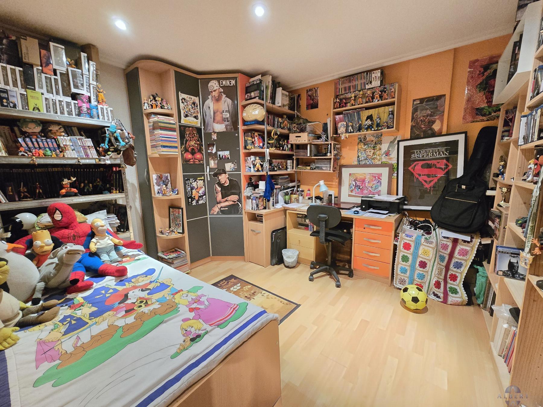 For sale of flat in Novelda