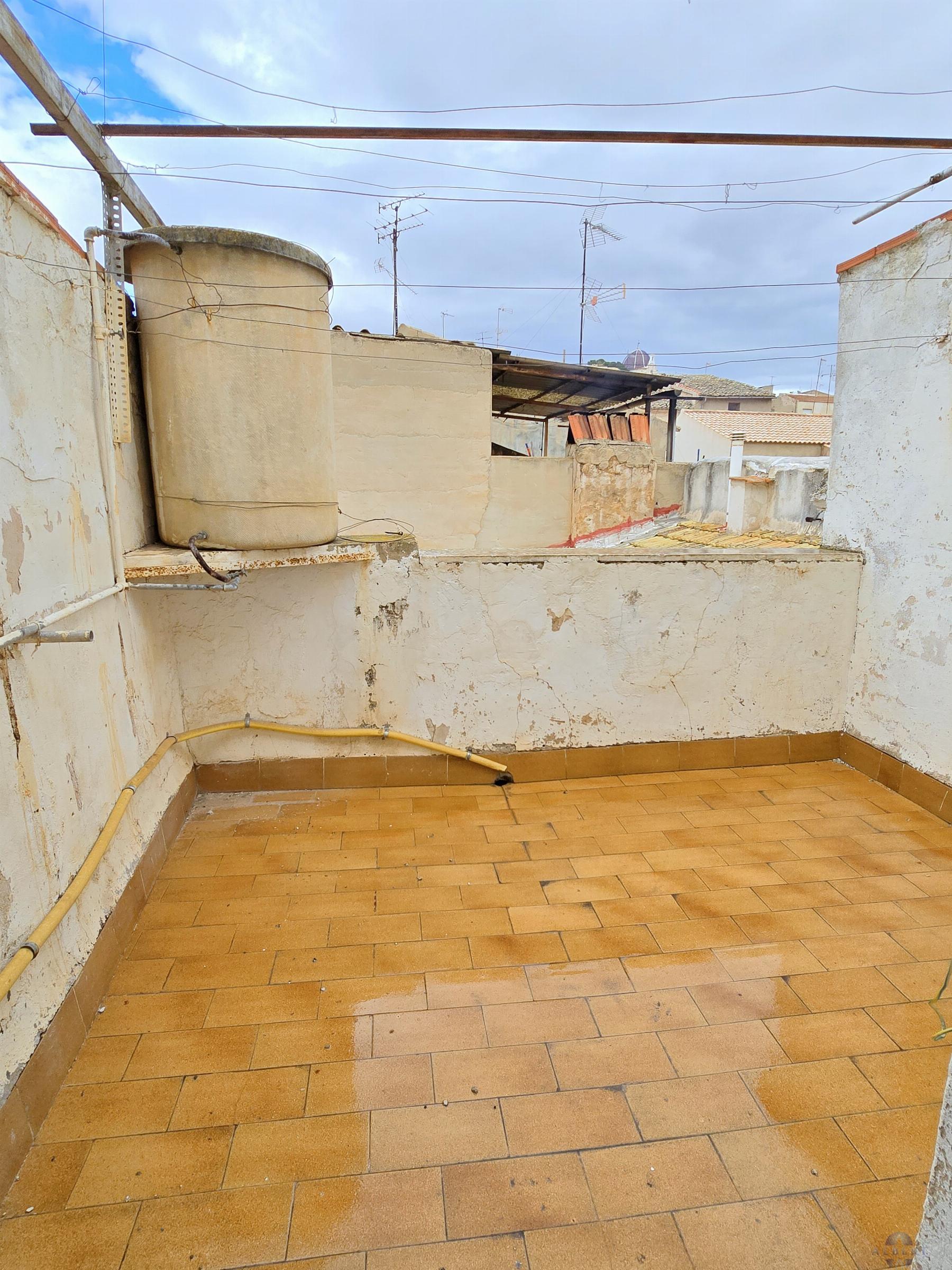 For sale of house in Monóvar-Monòver
