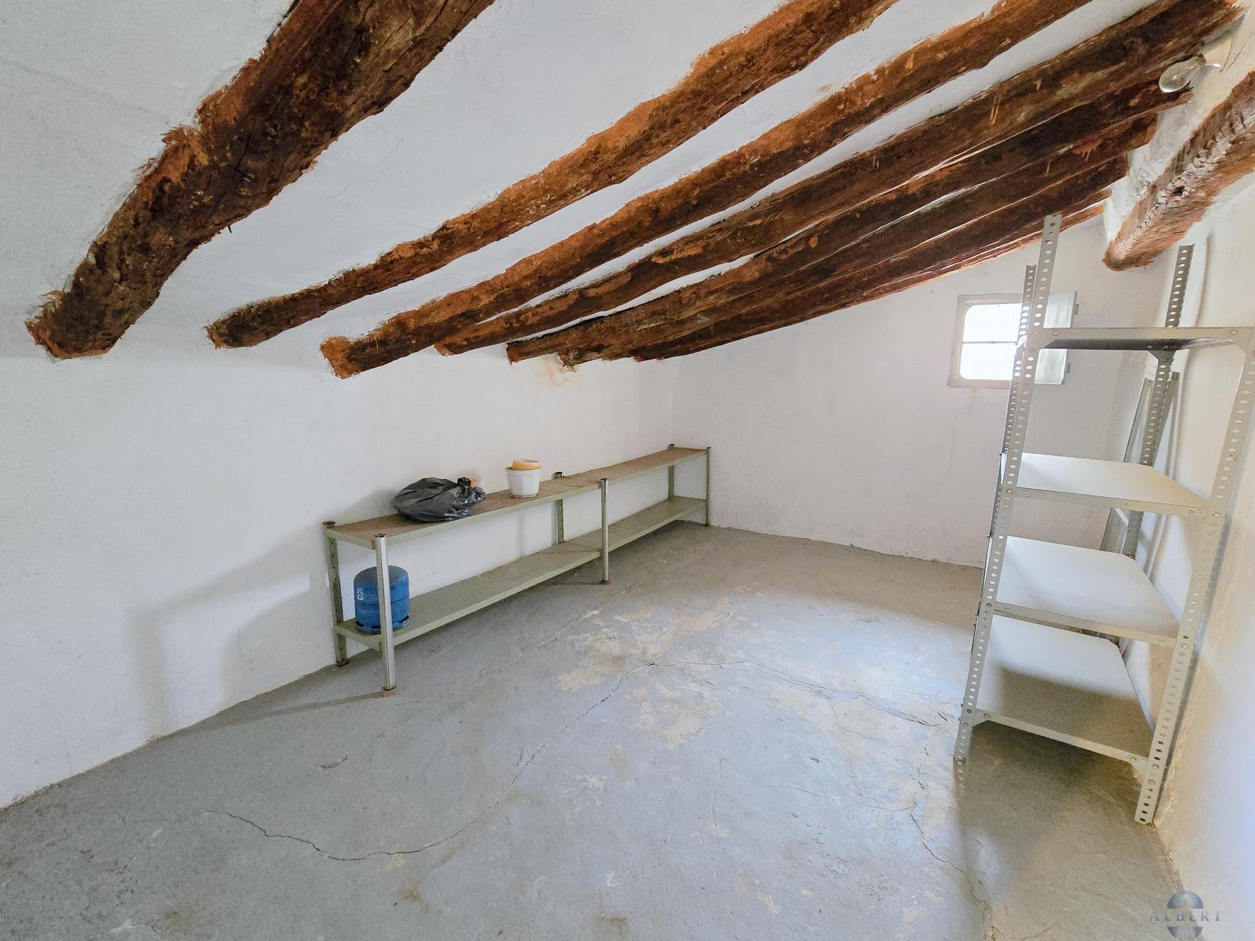 For sale of house in Monóvar-Monòver