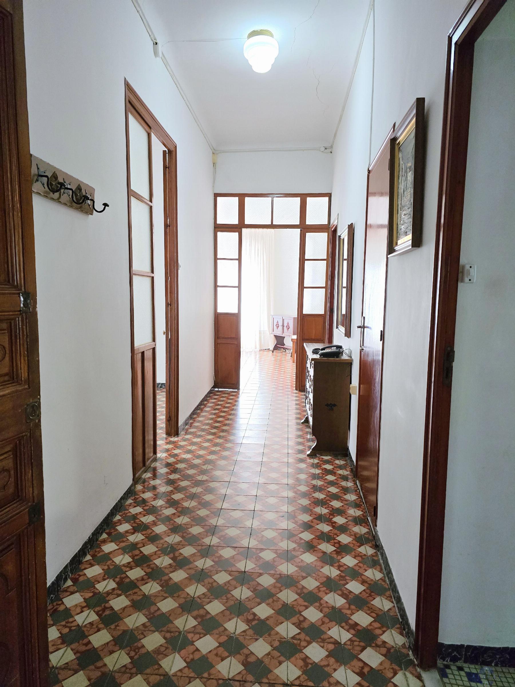 For sale of house in Monóvar-Monòver