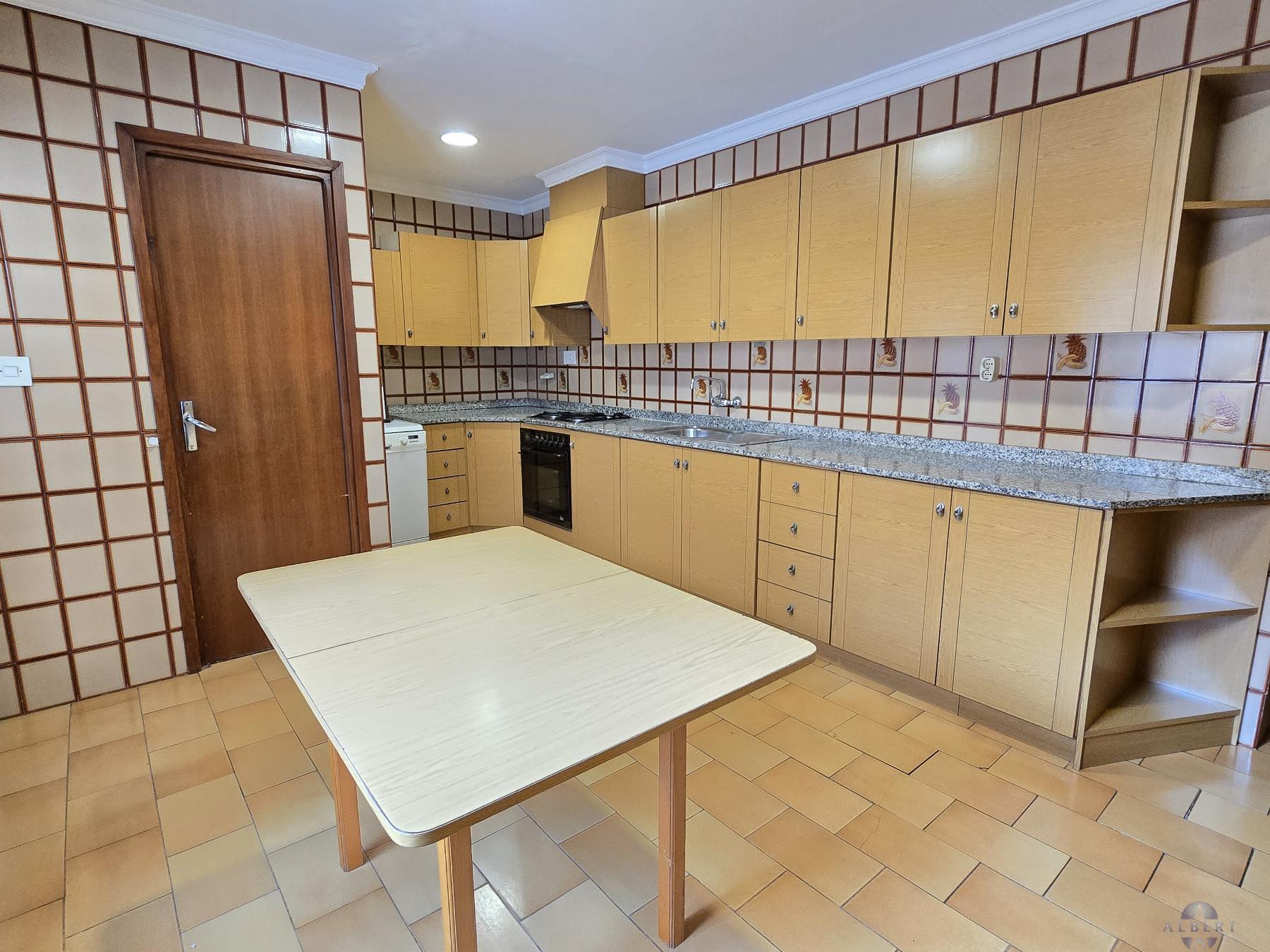 For sale of house in Monóvar-Monòver