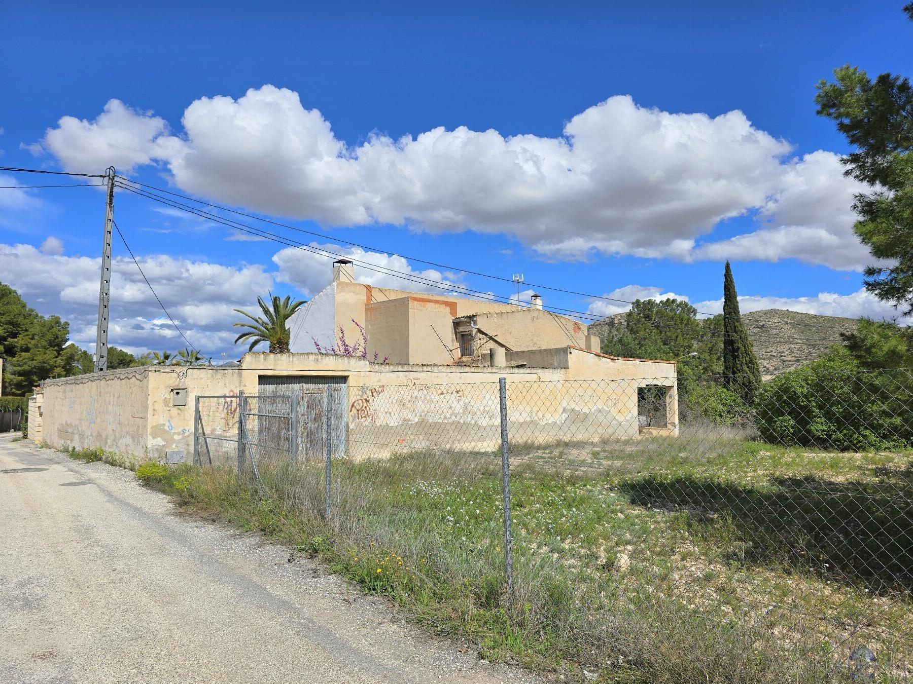 For sale of chalet in Monóvar-Monòver