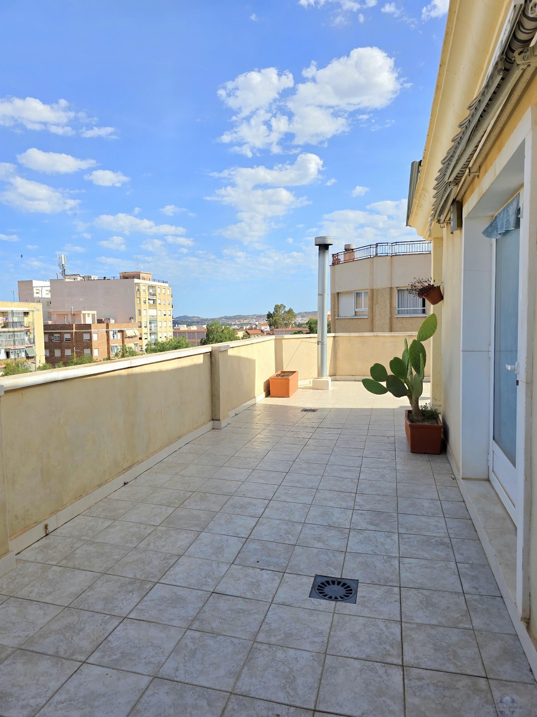 Venta de casa en Novelda