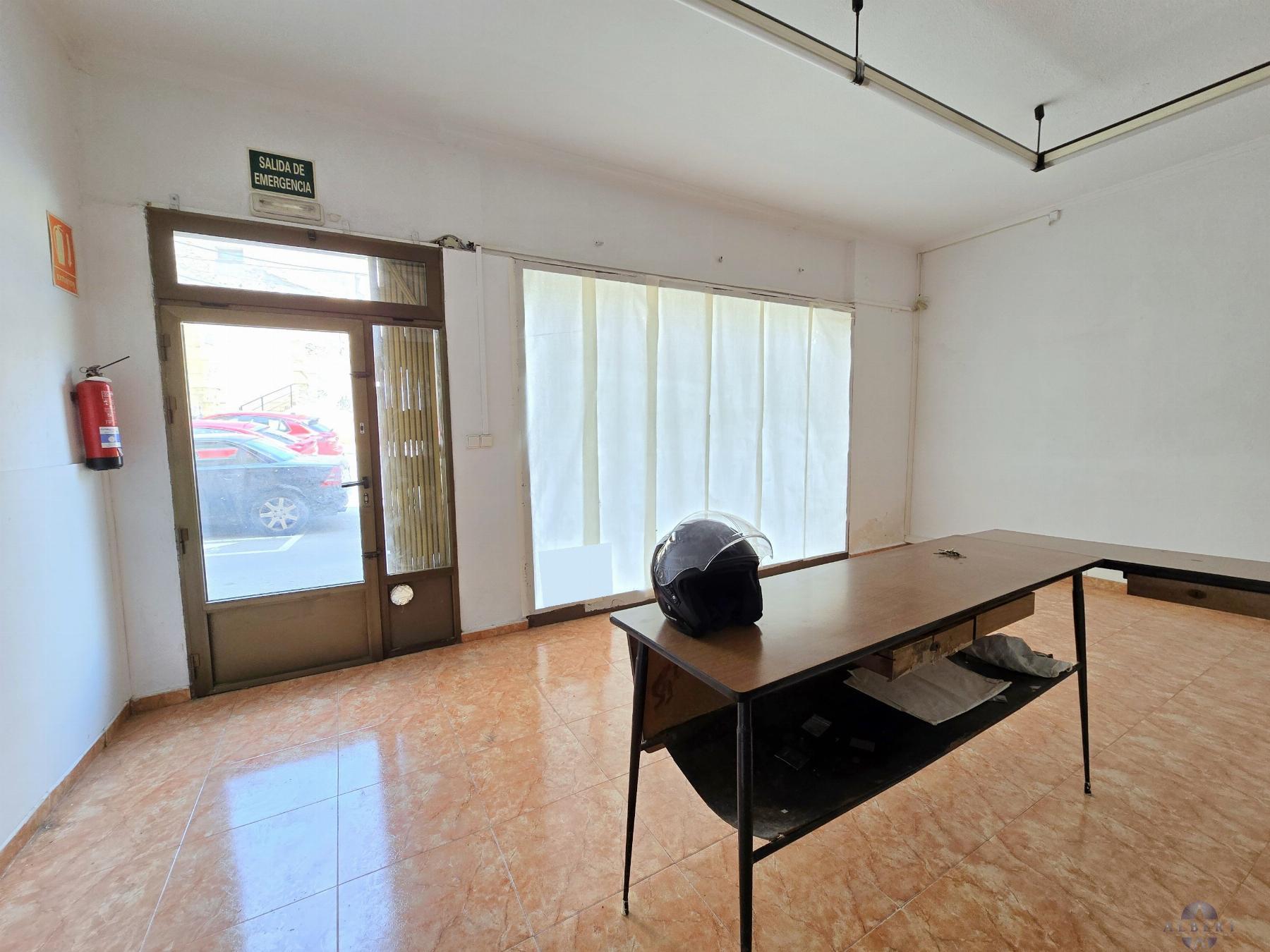 Venta de local en Monóvar-Monòver