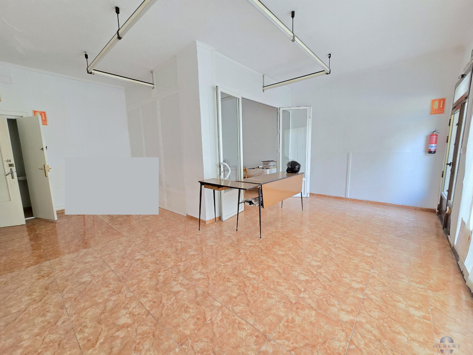 Venta de local en Monóvar-Monòver