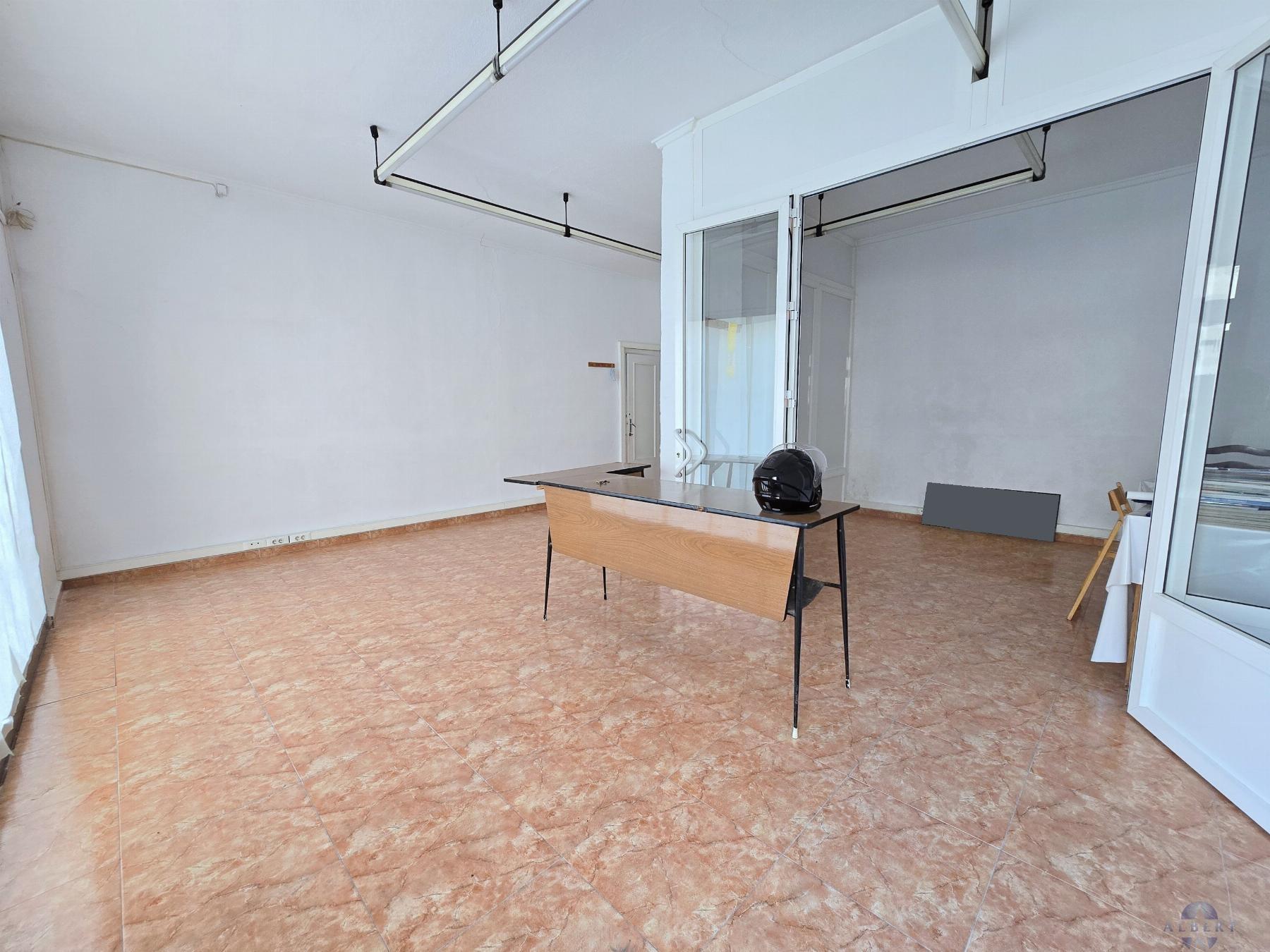 Venta de local en Monóvar-Monòver