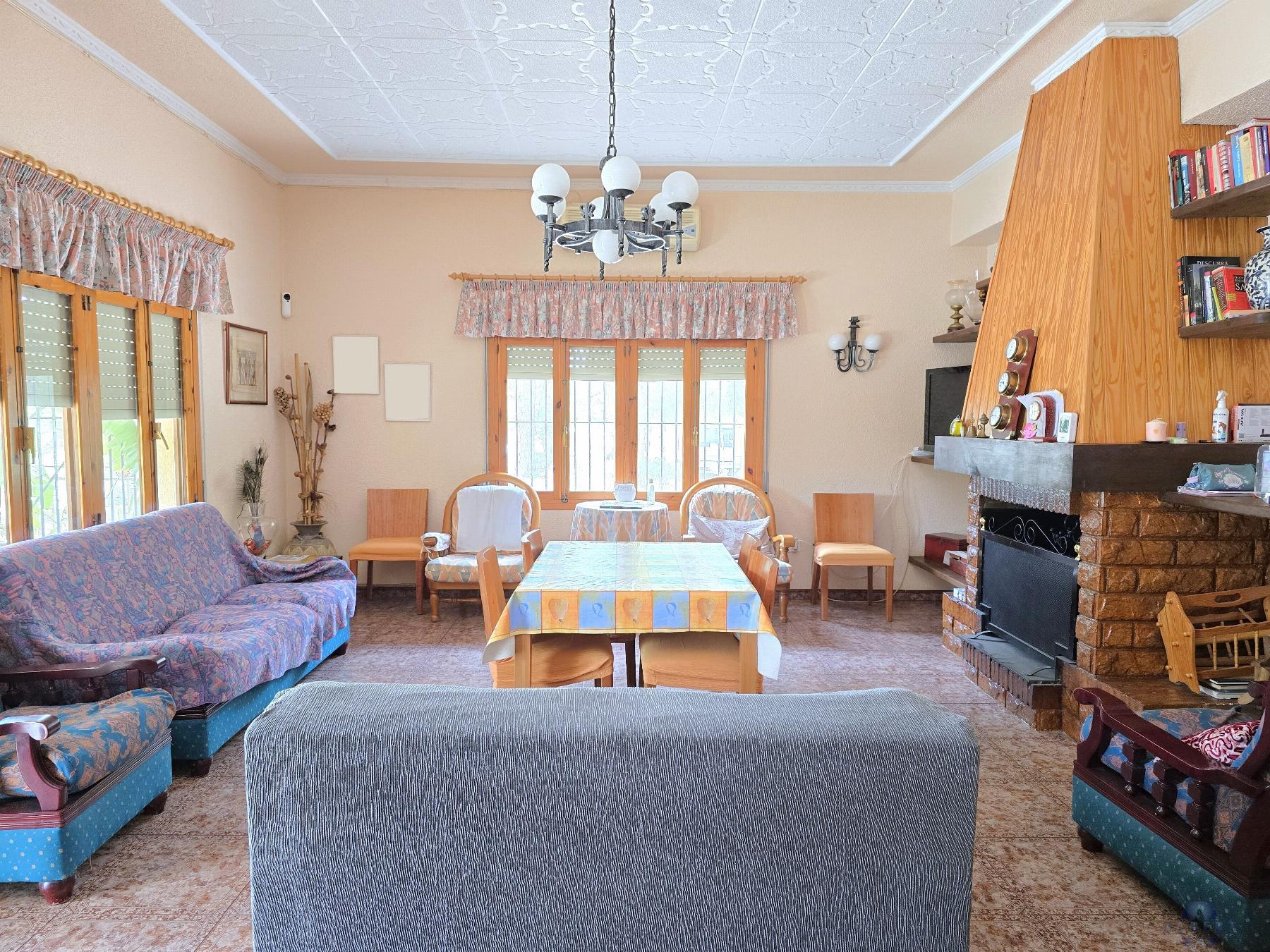 Venta de chalet en Elda