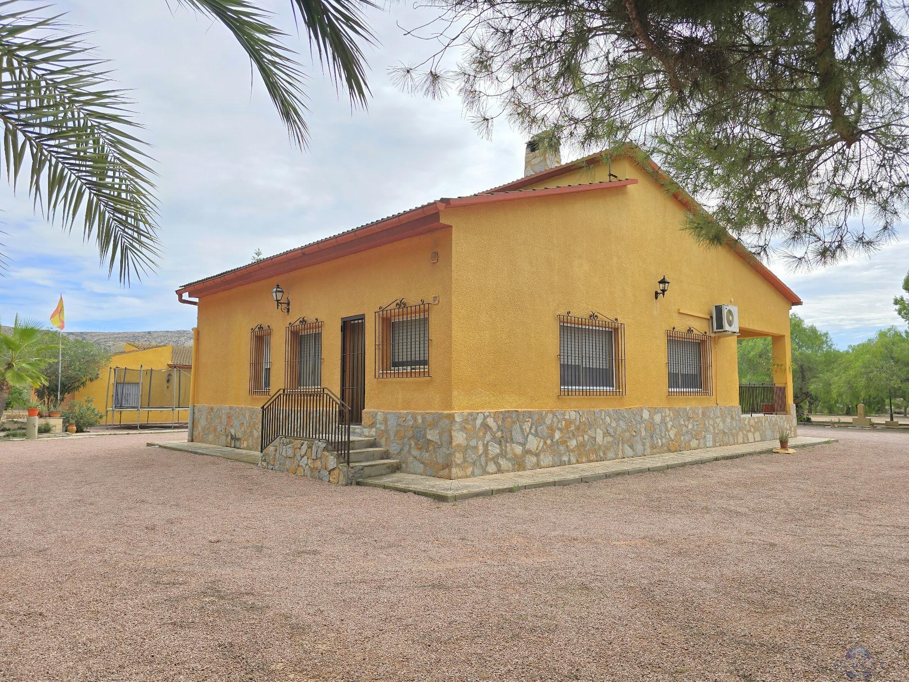 Venta de chalet en Elda