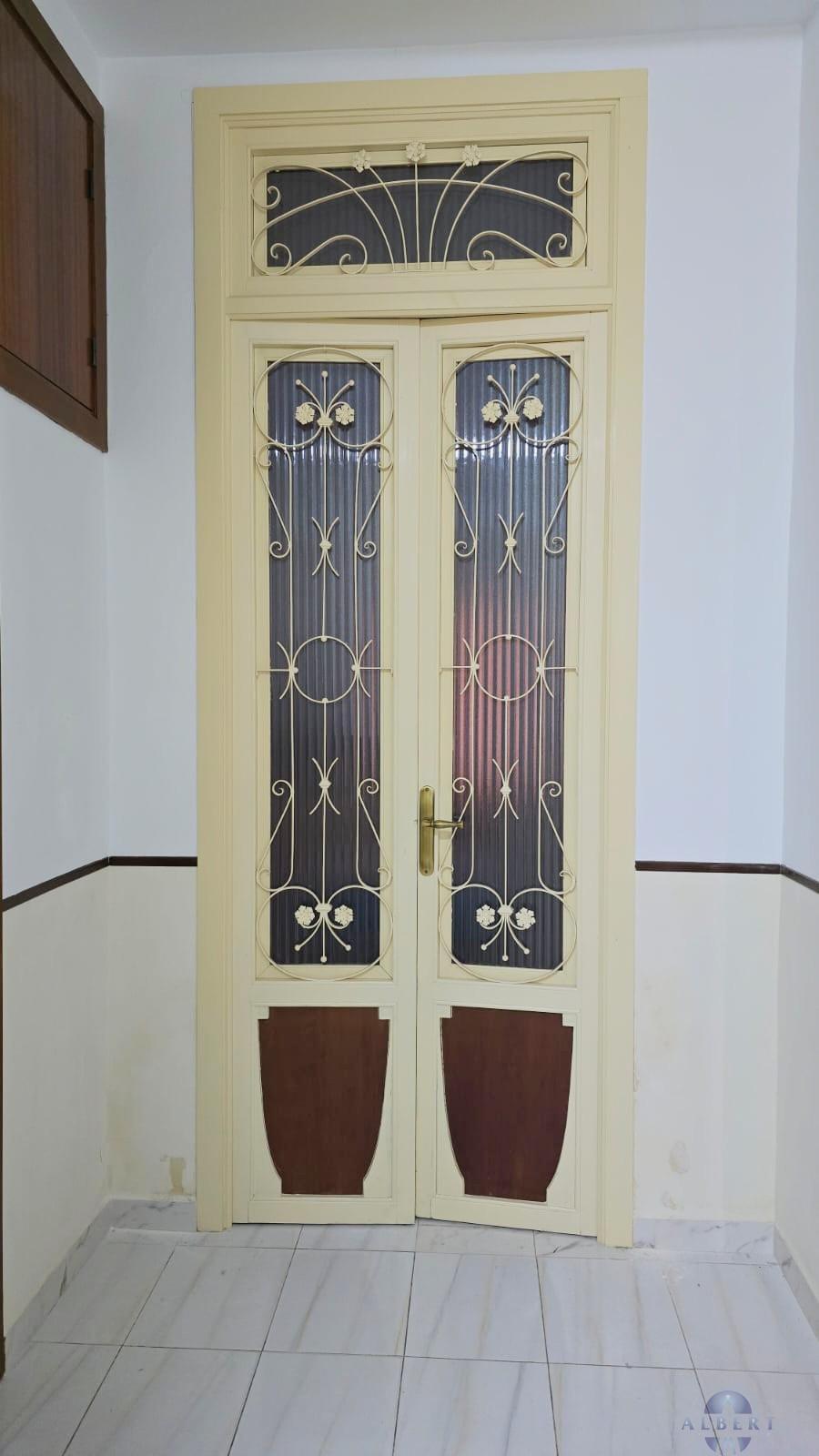 Venta de casa en Novelda