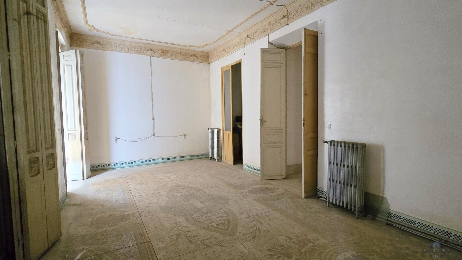 Venta de casa en Novelda