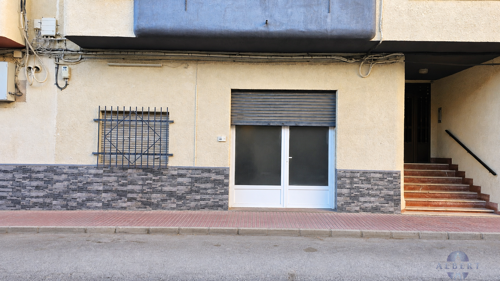 Venta de local en Monóvar-Monòver