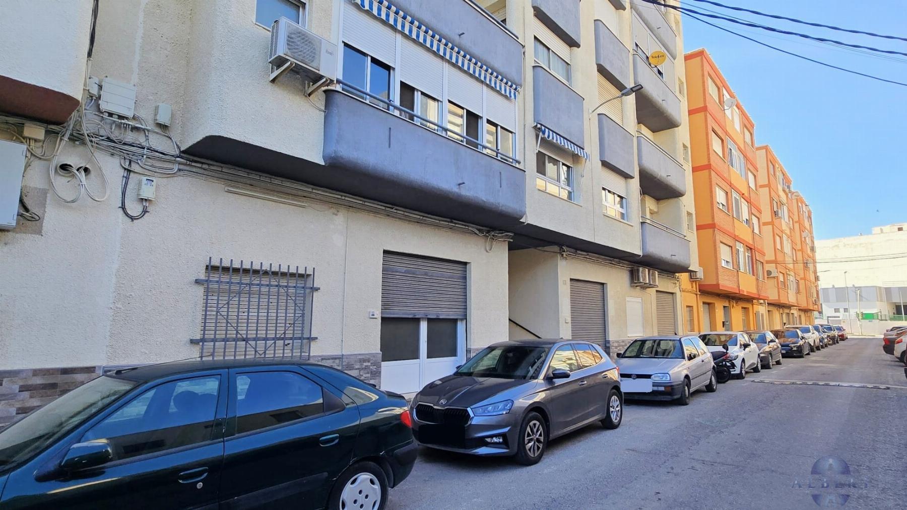 Venta de local en Monóvar-Monòver