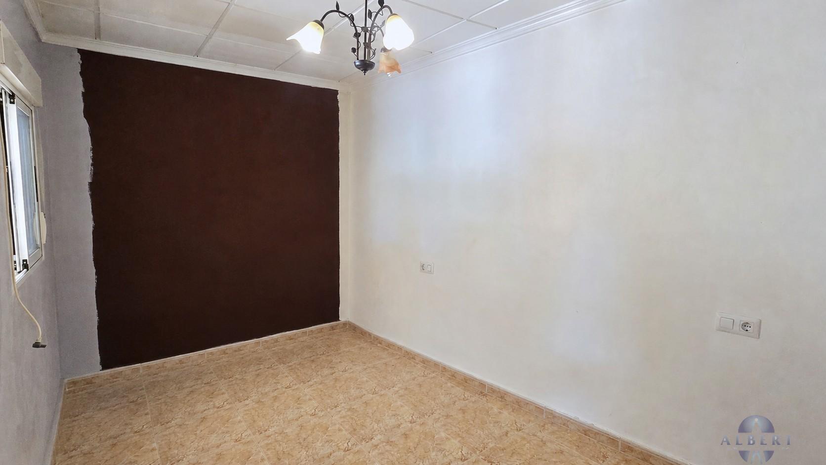 Venta de chalet en Petrer