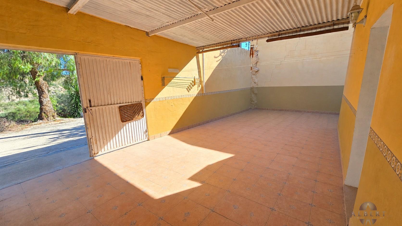 Venta de chalet en Petrer