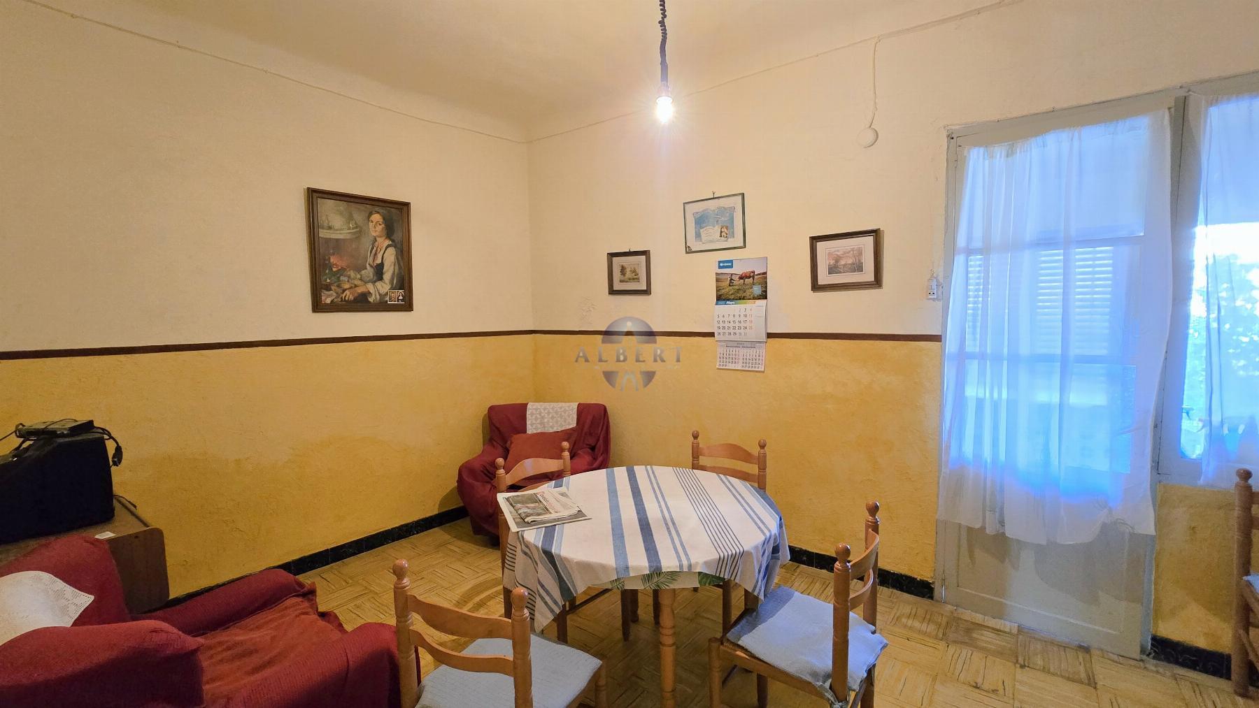 Venta de casa en Novelda