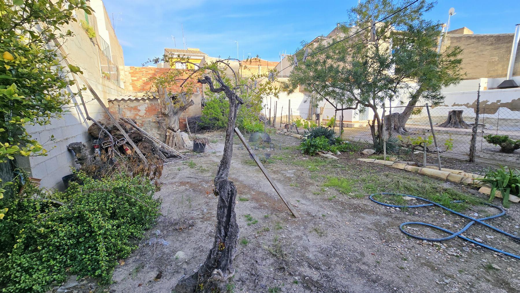 Venta de casa en Novelda