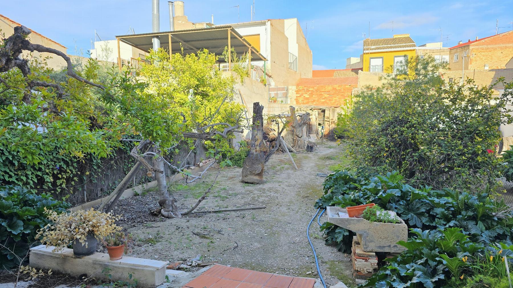 Venta de casa en Novelda