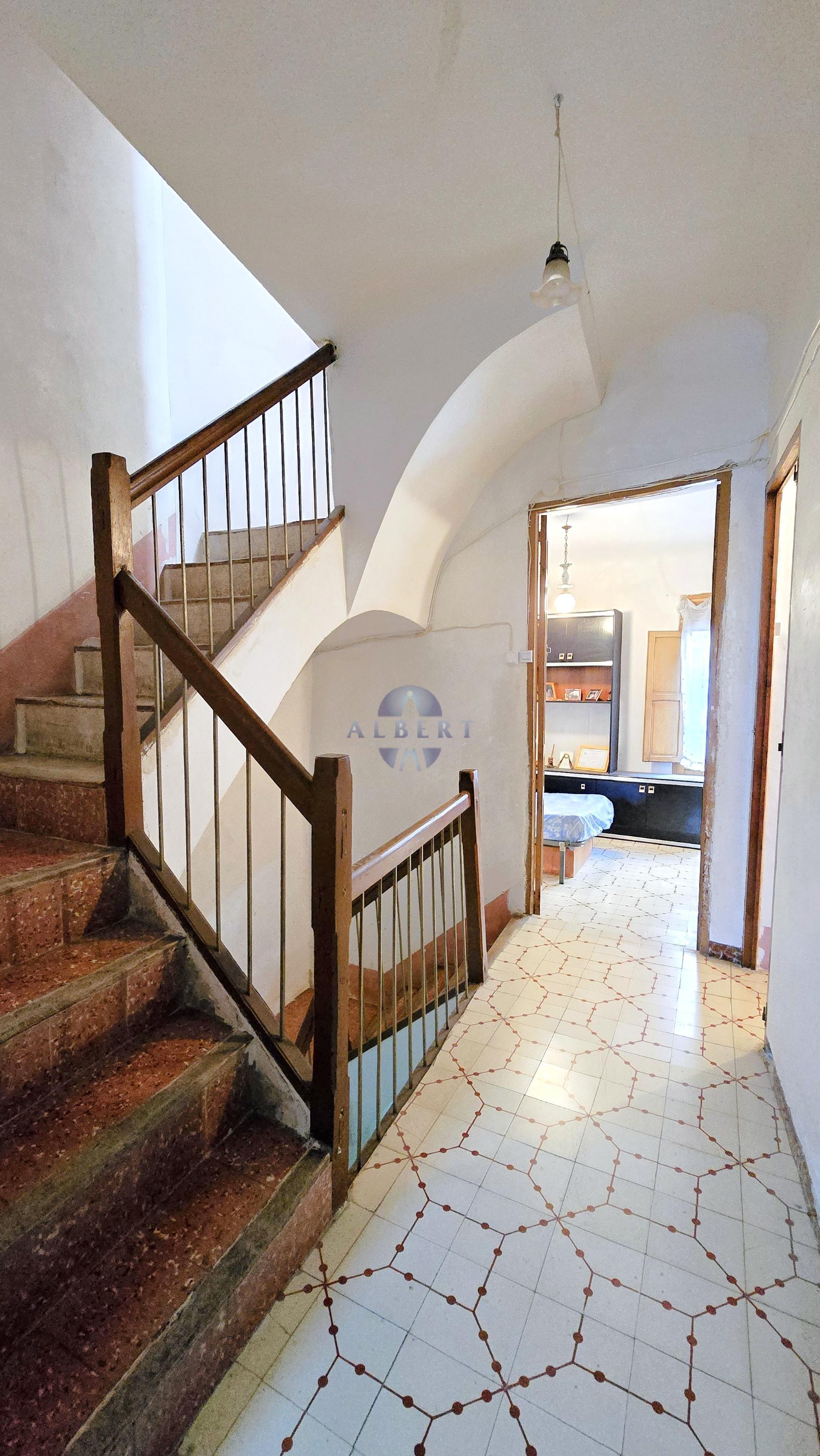 Venta de casa en Novelda